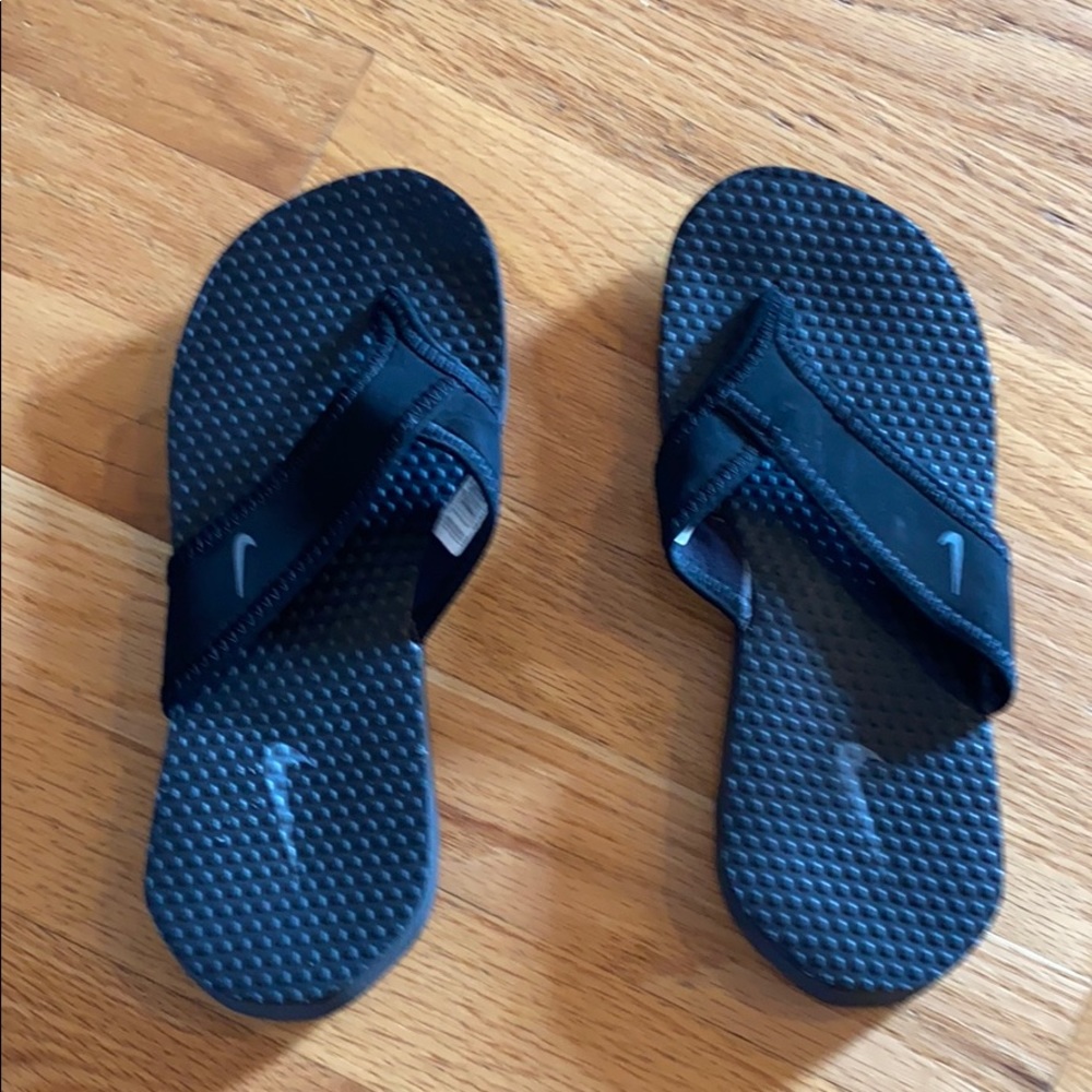 Nike Celso Big Kid Sandal